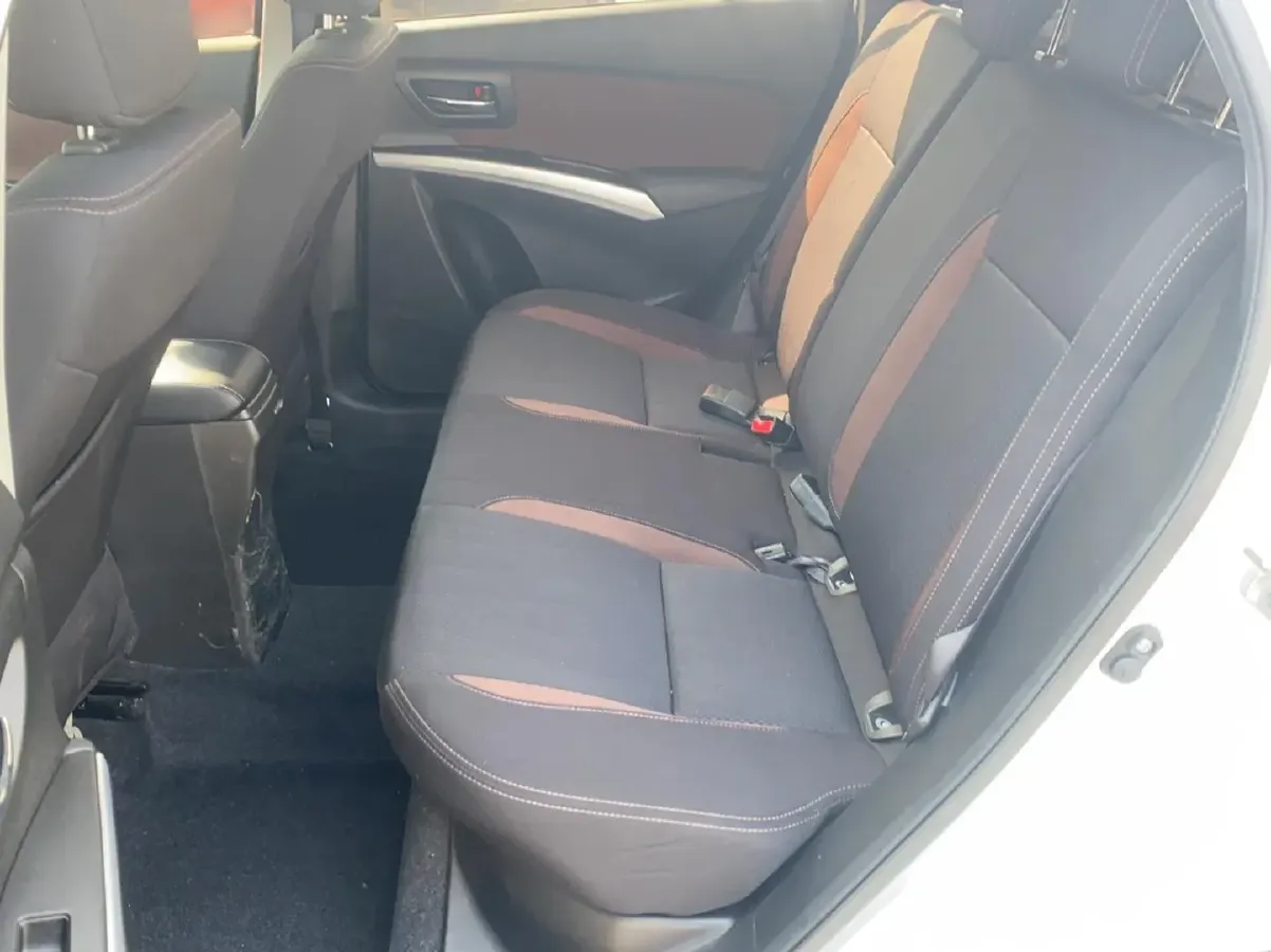 2017 Suzuki SX4 S-Cross 1.6L 122HP L4 5MT,autocango,china used car exporter,china ev exporter,chinese used car exporter,chinese used ev exporter