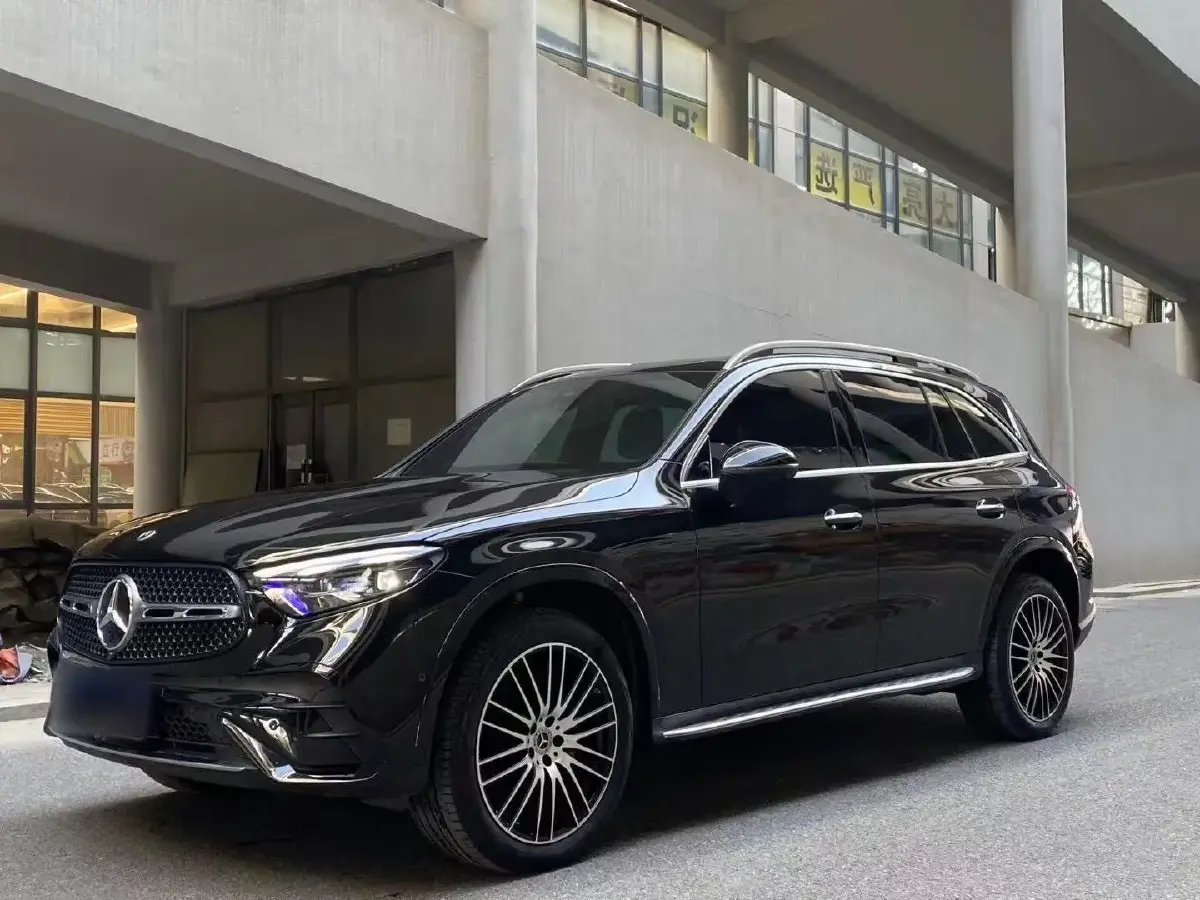 2023 Mercedes-Benz GLC Class 2.0T 258HP L4 9AT