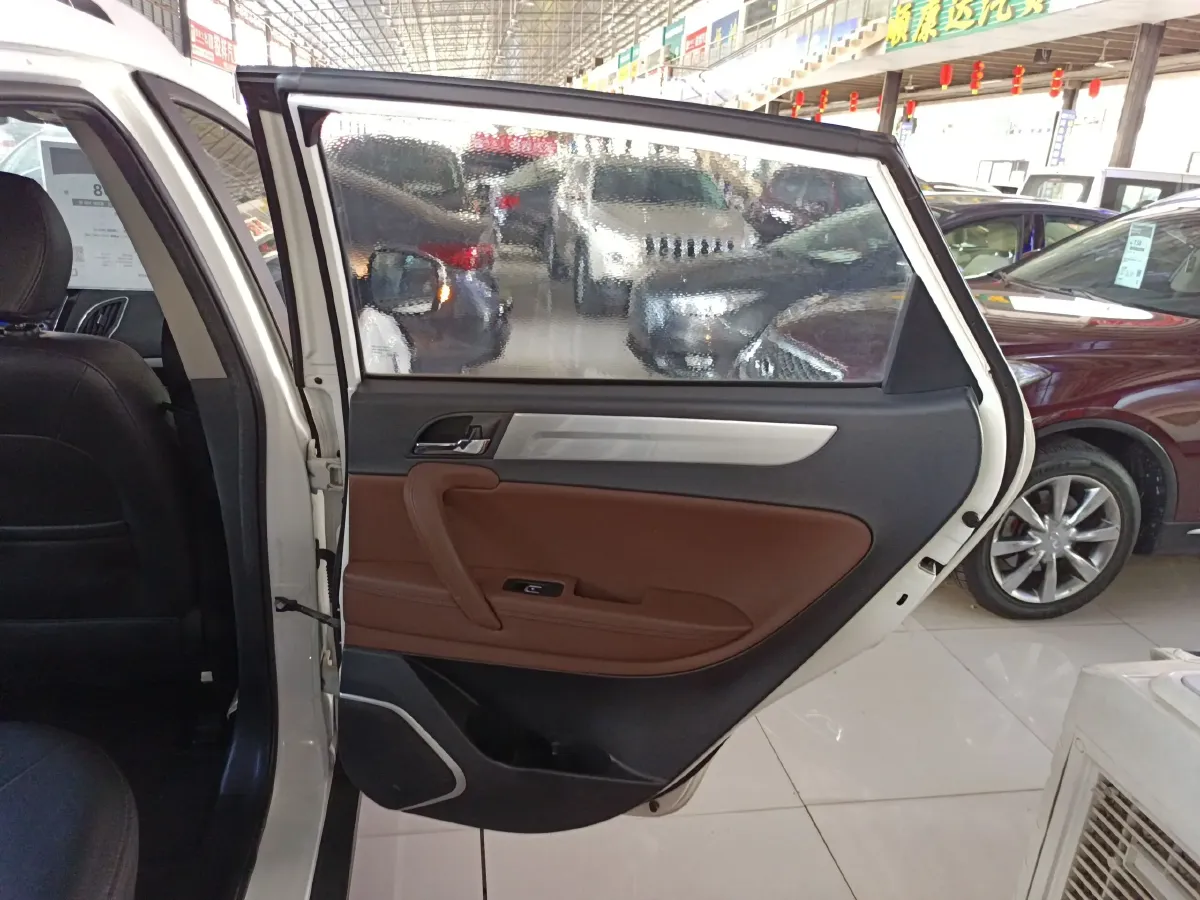 2015 JAC Refine S5 1.5T 174HP L4 6DCT,autocango,china used car exporter,china ev exporter,chinese used car exporter,chinese used ev exporter