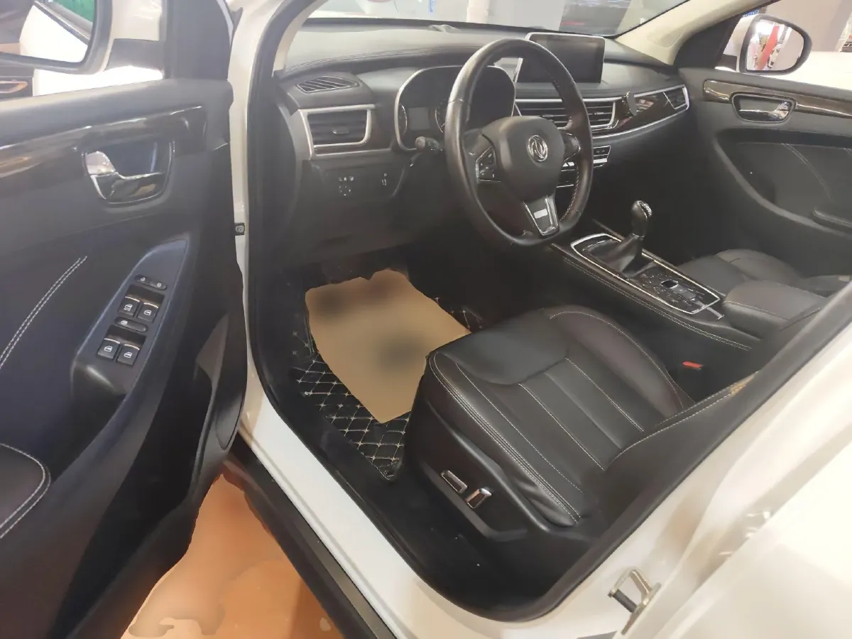 2017 DongFeng Fengon Fengon 580 1.5T 150HP L4 6MT,autocango,china used car exporter,china ev exporter,chinese used car exporter,chinese used ev exporter