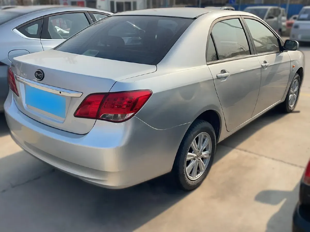 2013 BYD L3 1.5L 109HP L4 6DCT,autocango,china used car exporter,china ev exporter,chinese used car exporter,chinese used ev exporter