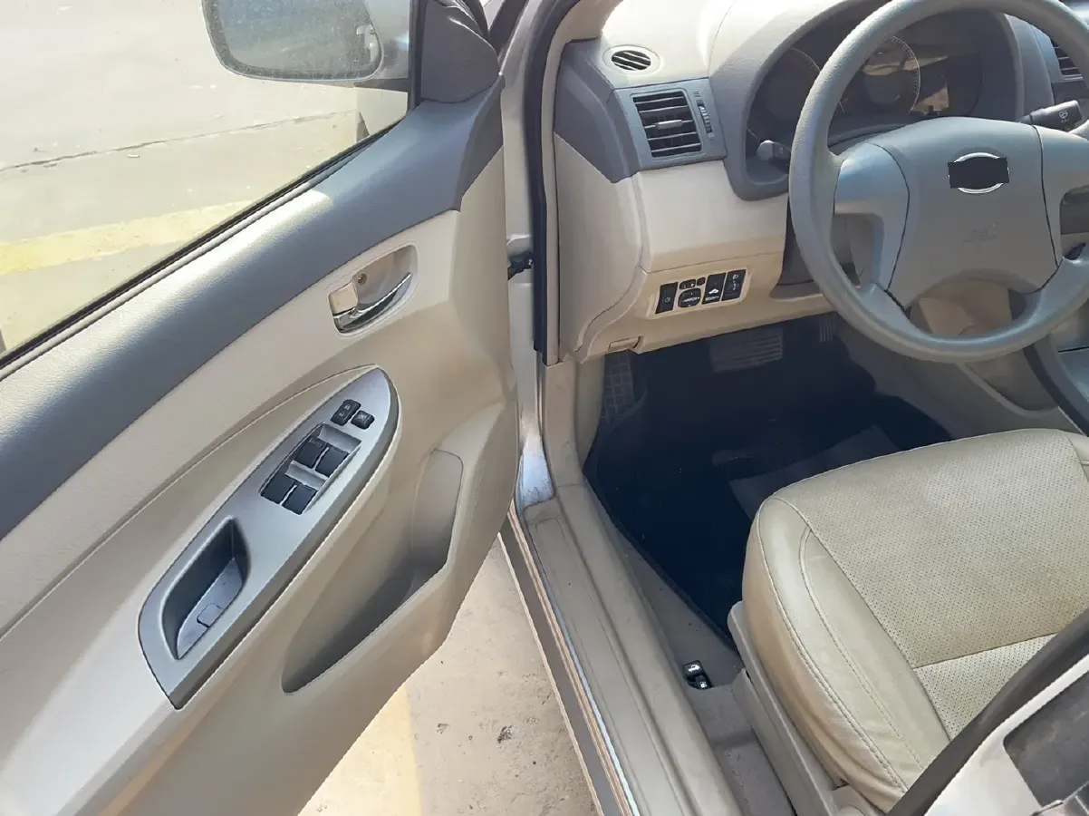 2013 BYD L3 1.5L 109HP L4 6DCT,autocango,china used car exporter,china ev exporter,chinese used car exporter,chinese used ev exporter