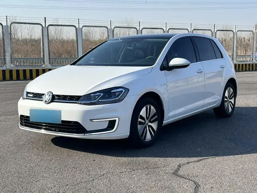 2020 Volkswagen Golf BEV 40KWH