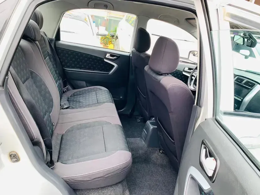 2014 Suzuki Liana A6 1.4L 101HP L4 5MT,autocango,china used car exporter,china ev exporter,chinese used car exporter,chinese used ev exporter