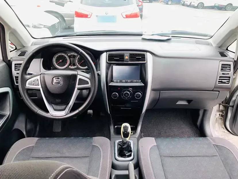 2014 Suzuki Liana A6 1.4L 101HP L4 5MT,autocango,china used car exporter,china ev exporter,chinese used car exporter,chinese used ev exporter