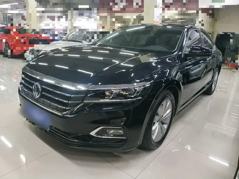 2019 Volkswagen Passat 2.0T 186HP L4 7DCT