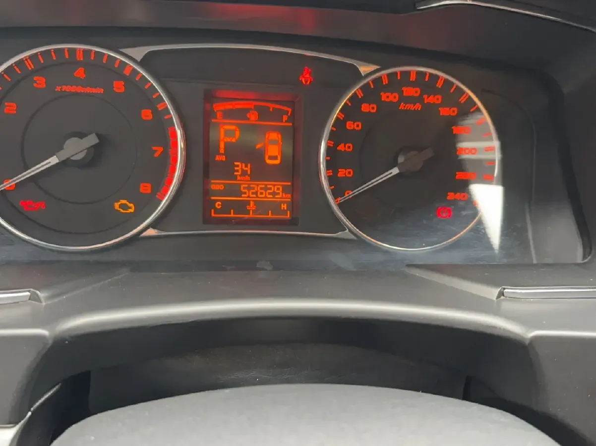 2016 Geely Vision 1.5L 109HP L4 4AT,autocango,china used car exporter,china ev exporter,chinese used car exporter,chinese used ev exporter