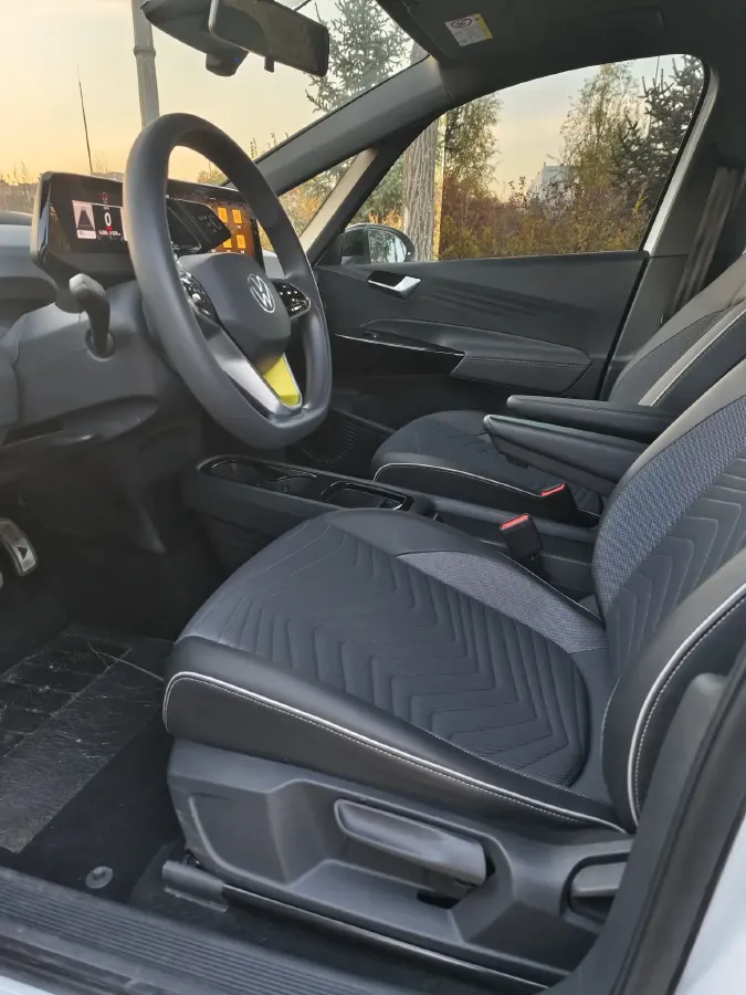 2023 Volkswagen ID.3 BEV 52.8KWH,autocango,china used car exporter,china ev exporter,chinese used car exporter,chinese used ev exporter