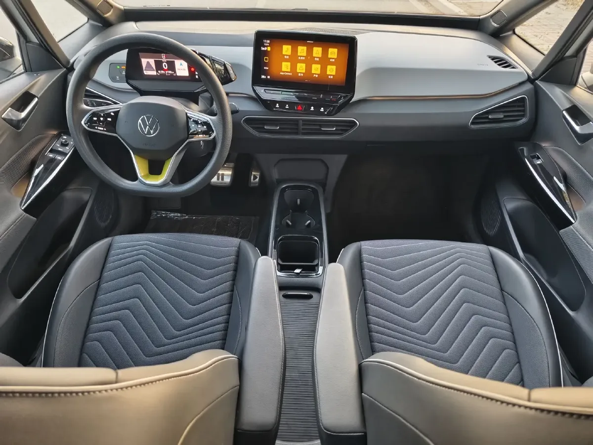 2023 Volkswagen ID.3 BEV 52.8KWH,autocango,china used car exporter,china ev exporter,chinese used car exporter,chinese used ev exporter