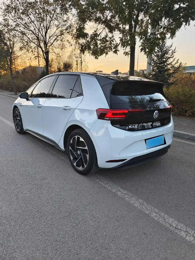 2023 Volkswagen ID.3 BEV 52.8KWH,autocango,china used car exporter,china ev exporter,chinese used car exporter,chinese used ev exporter