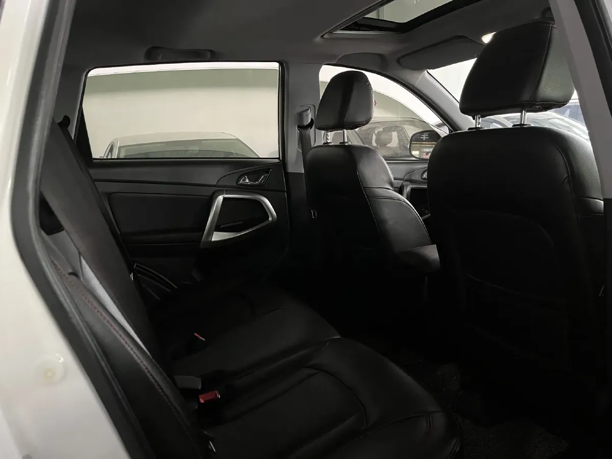 2016 Chery Tiggo 5 2.0L 139HP L4 CVT,autocango,china used car exporter,china ev exporter,chinese used car exporter,chinese used ev exporter