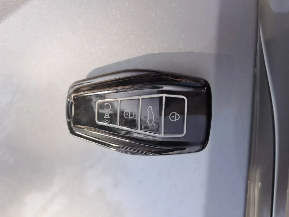 2023 Geely StarRay 1.5T 181HP L4 7DCT,autocango,china used car exporter,china ev exporter,chinese used car exporter,chinese used ev exporter