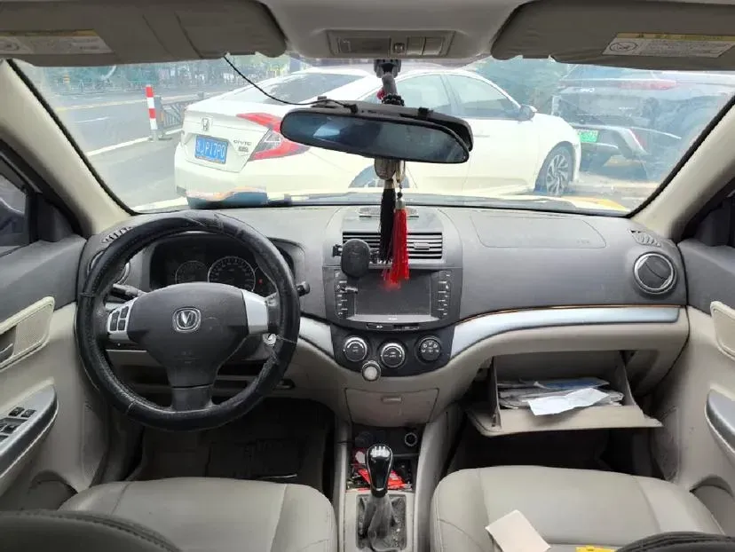 2012 ChangAn Alsvin V5 1.5L 114HP L4 5MT,autocango,china used car exporter,china ev exporter,chinese used car exporter,chinese used ev exporter