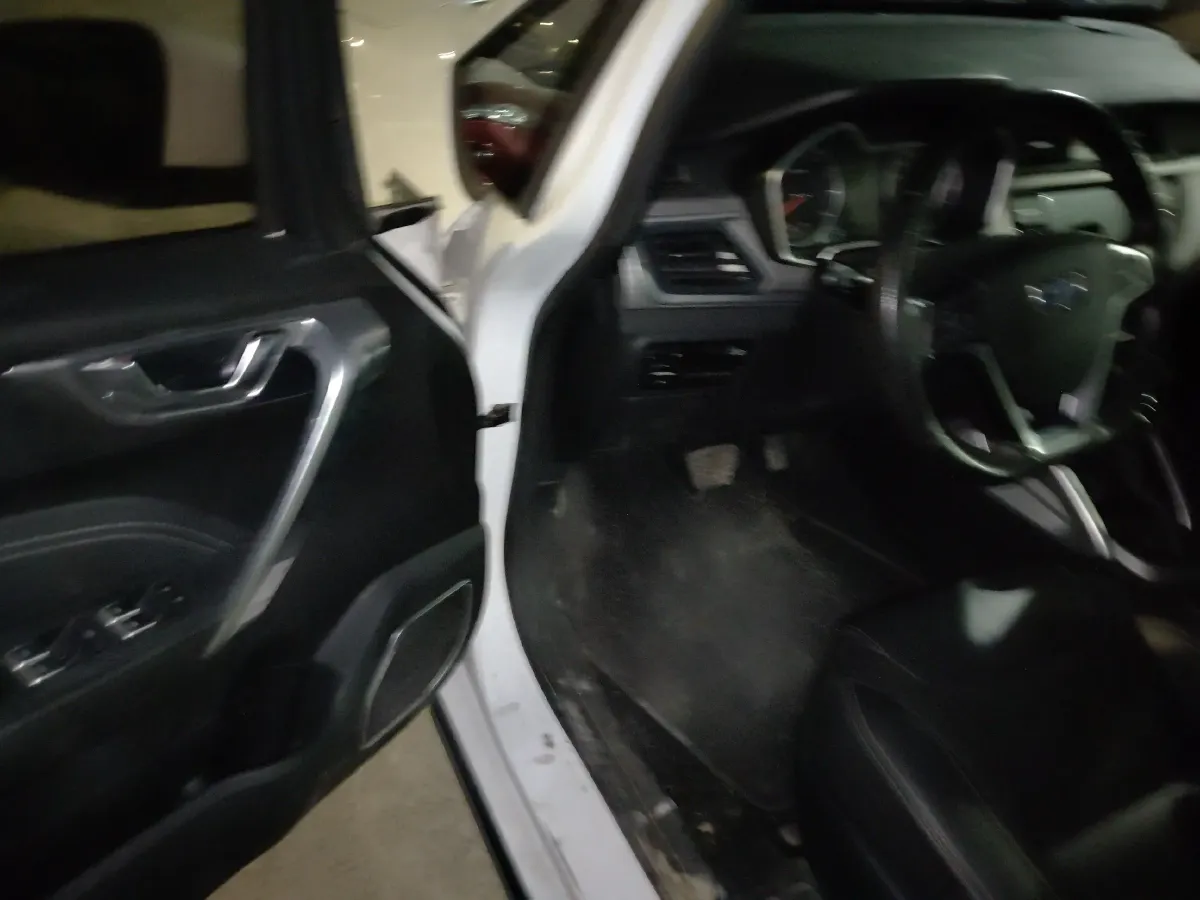 2017 Geely Vision X3 1.5L 102HP L4 4AT,autocango,china used car exporter,china ev exporter,chinese used car exporter,chinese used ev exporter