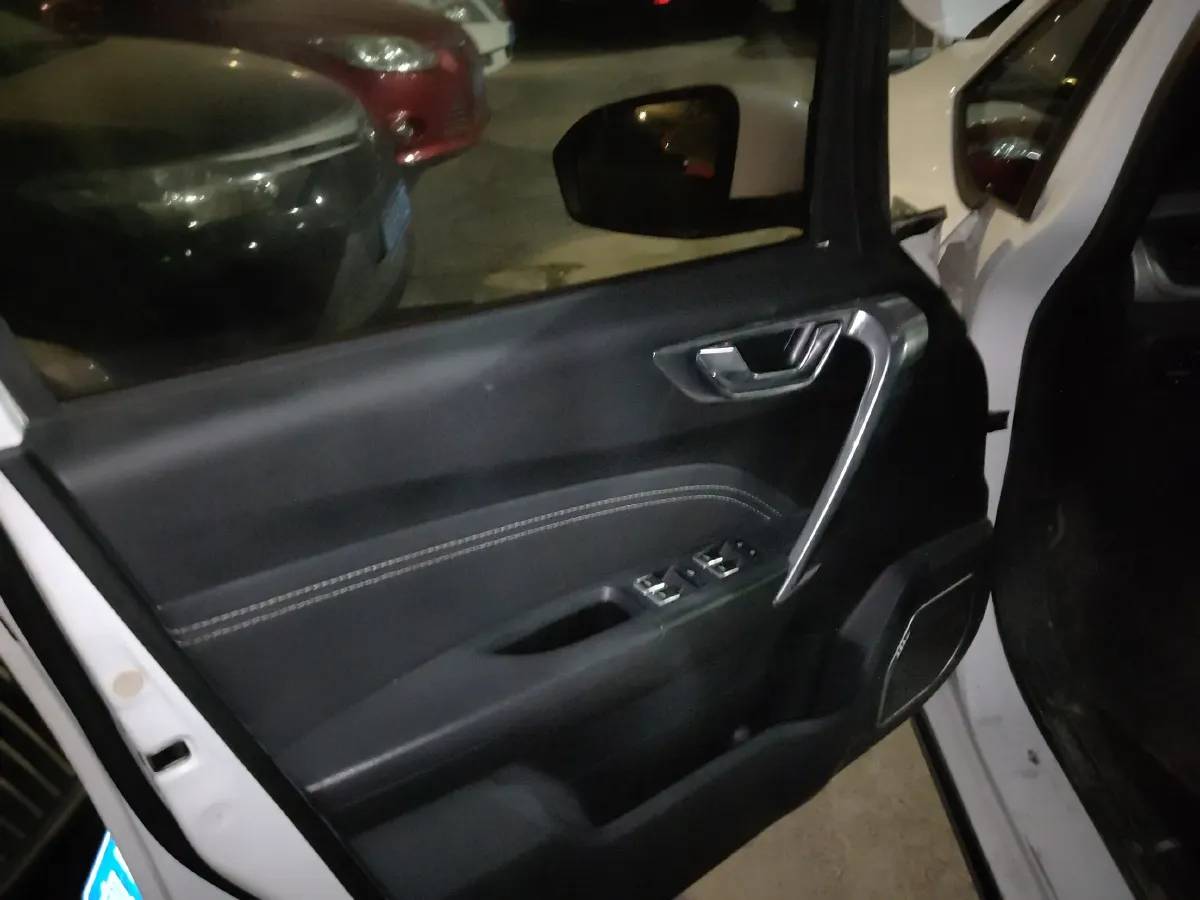 2017 Geely Vision X3 1.5L 102HP L4 4AT,autocango,china used car exporter,china ev exporter,chinese used car exporter,chinese used ev exporter