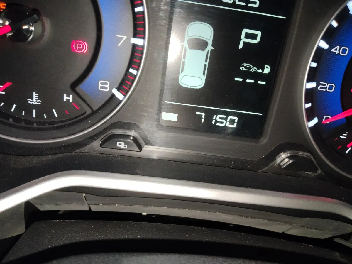 2017 Geely Vision X3 1.5L 102HP L4 4AT,autocango,china used car exporter,china ev exporter,chinese used car exporter,chinese used ev exporter