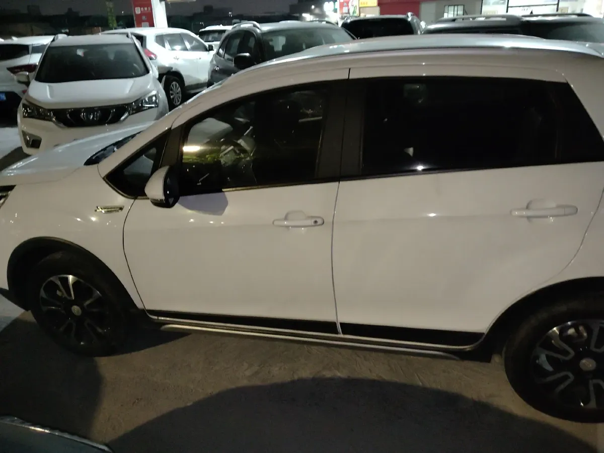 2017 Geely Vision X3 1.5L 102HP L4 4AT,autocango,china used car exporter,china ev exporter,chinese used car exporter,chinese used ev exporter