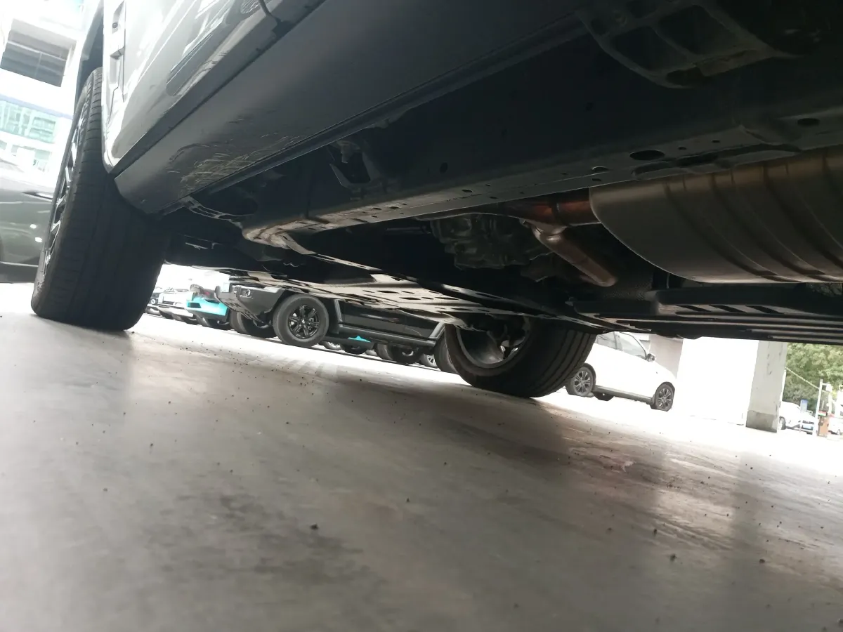 2024 Tank 700 3.0T 360HP V6 9AT PHEV 37.1KWH,autocango,china used car exporter,china ev exporter,chinese used car exporter,chinese used ev exporter