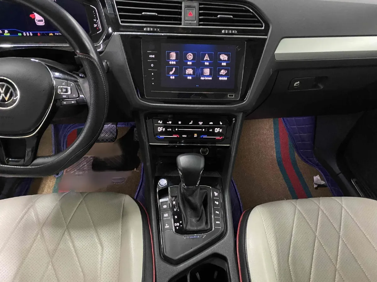 2021 Volkswagen Tiguan L 1.4T 150HP L4 6DCT PHEV 13KWH,autocango,china used car exporter,china ev exporter,chinese used car exporter,chinese used ev exporter