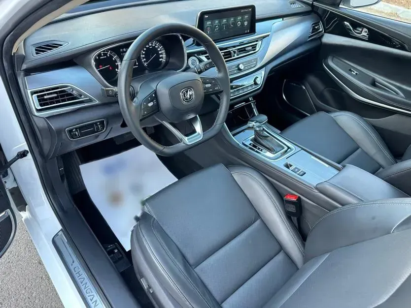 2021 ChangAn Raeton CC 1.5T 180HP L4 7DCT,autocango,china used car exporter,china ev exporter,chinese used car exporter,chinese used ev exporter