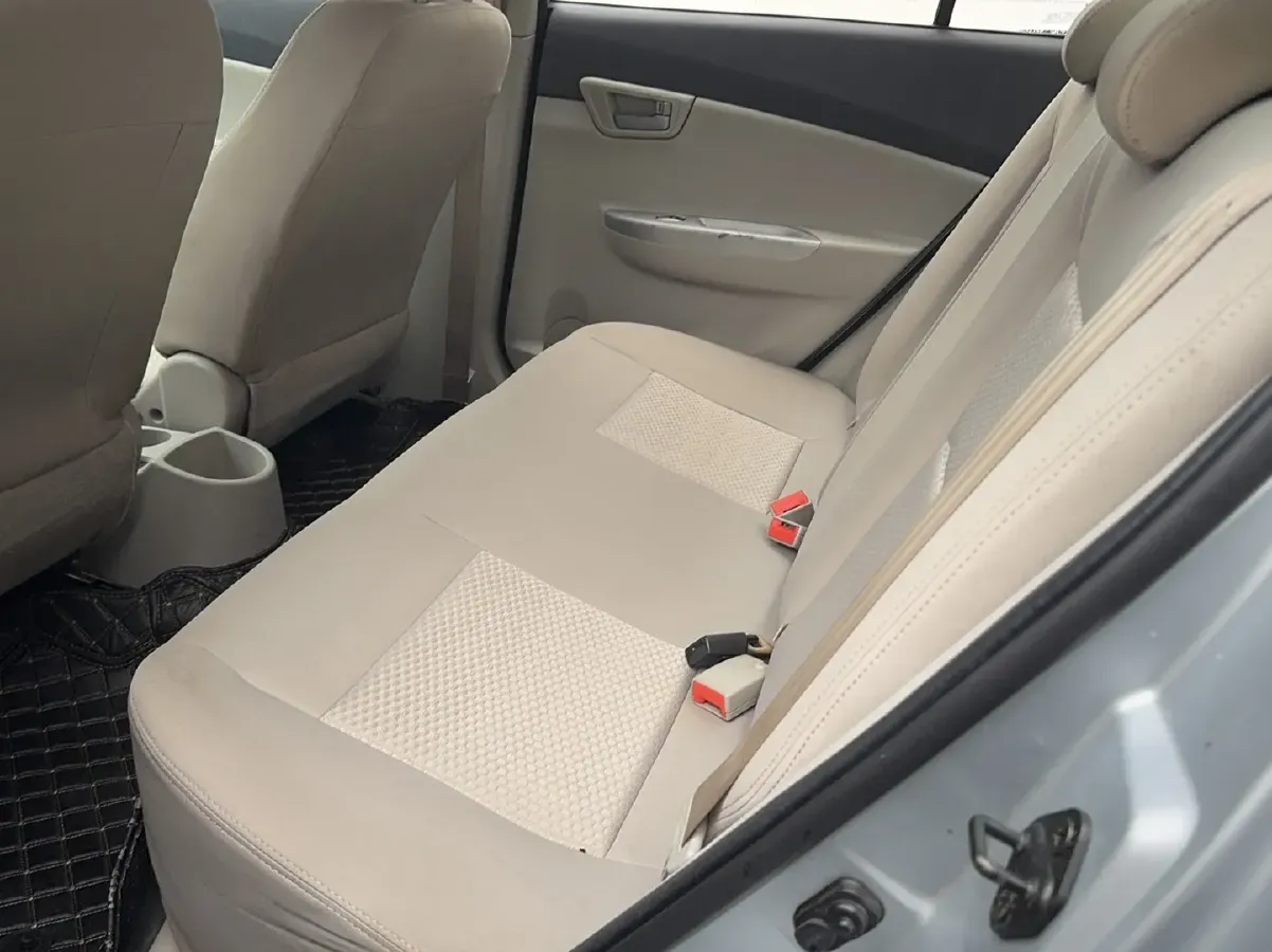 2012 ChangAn Alsvin V5 1.5L 114HP L4 5MT,autocango,china used car exporter,china ev exporter,chinese used car exporter,chinese used ev exporter