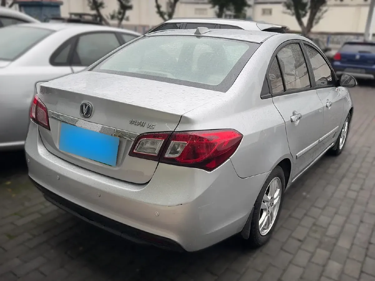 2012 ChangAn Alsvin V5 1.5L 114HP L4 5MT,autocango,china used car exporter,china ev exporter,chinese used car exporter,chinese used ev exporter
