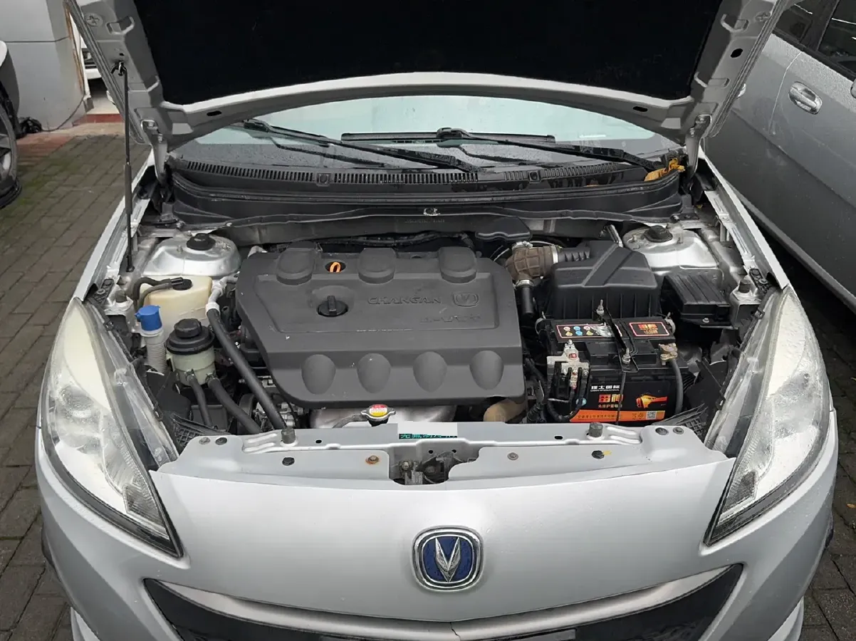 2012 ChangAn Alsvin V5 1.5L 114HP L4 5MT,autocango,china used car exporter,china ev exporter,chinese used car exporter,chinese used ev exporter