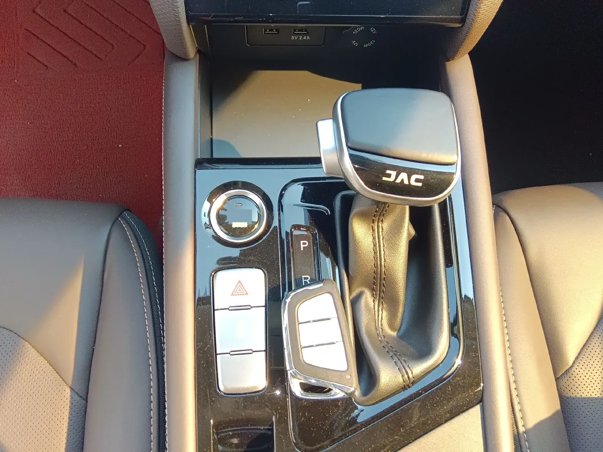 2020 JAC JiaYue A5 1.5T 150HP L4 CVT,autocango,china used car exporter,china ev exporter,chinese used car exporter,chinese used ev exporter
