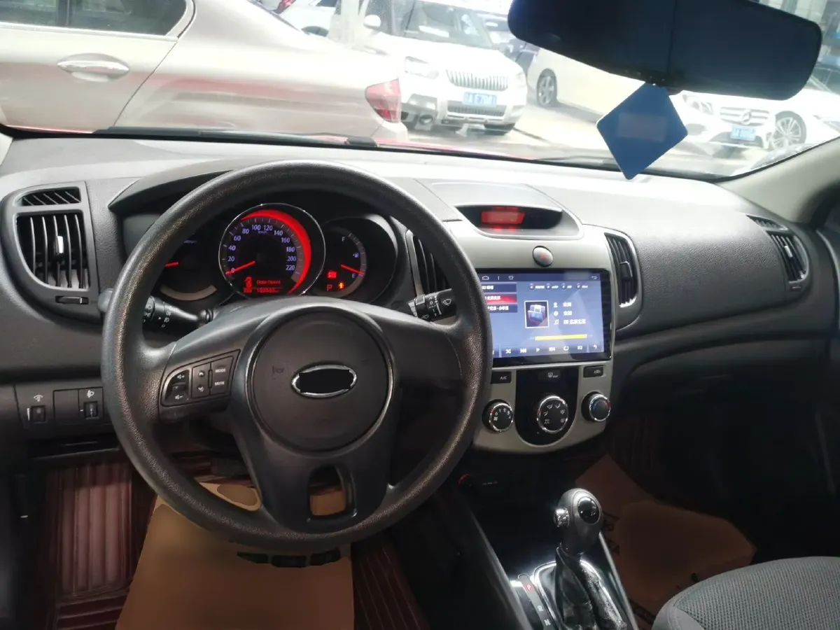 2013 Kia Shuma 1.6L 124HP L4 6AT,autocango,china used car exporter,china ev exporter,chinese used car exporter,chinese used ev exporter