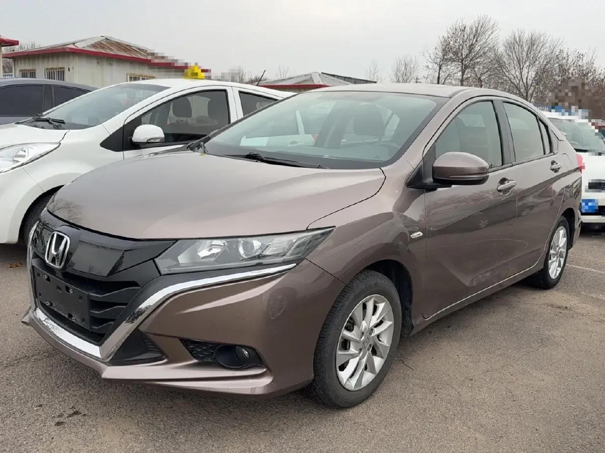 2017 Honda Gienia 1.5L 131HP L4 CVT,autocango,china used car exporter,china ev exporter,chinese used car exporter,chinese used ev exporter