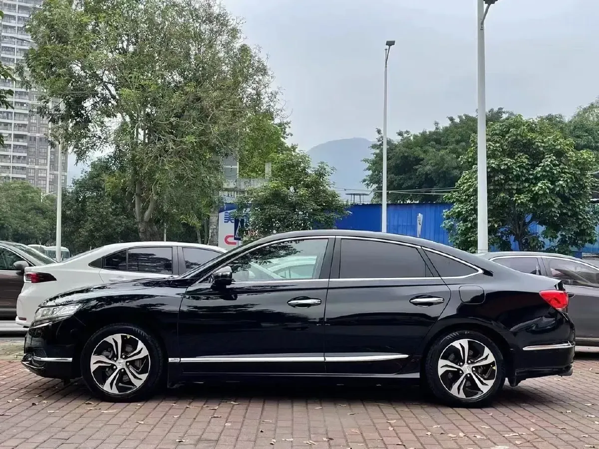 2015 Honda Spirior 2.4L 208HP L4 8DCT,autocango,china used car exporter,china ev exporter,chinese used car exporter,chinese used ev exporter