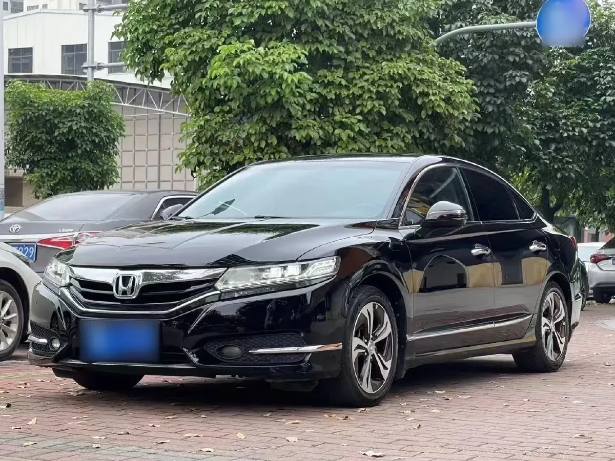 2015 Honda Spirior 2.4L 208HP L4 8DCT,autocango,china used car exporter,china ev exporter,chinese used car exporter,chinese used ev exporter