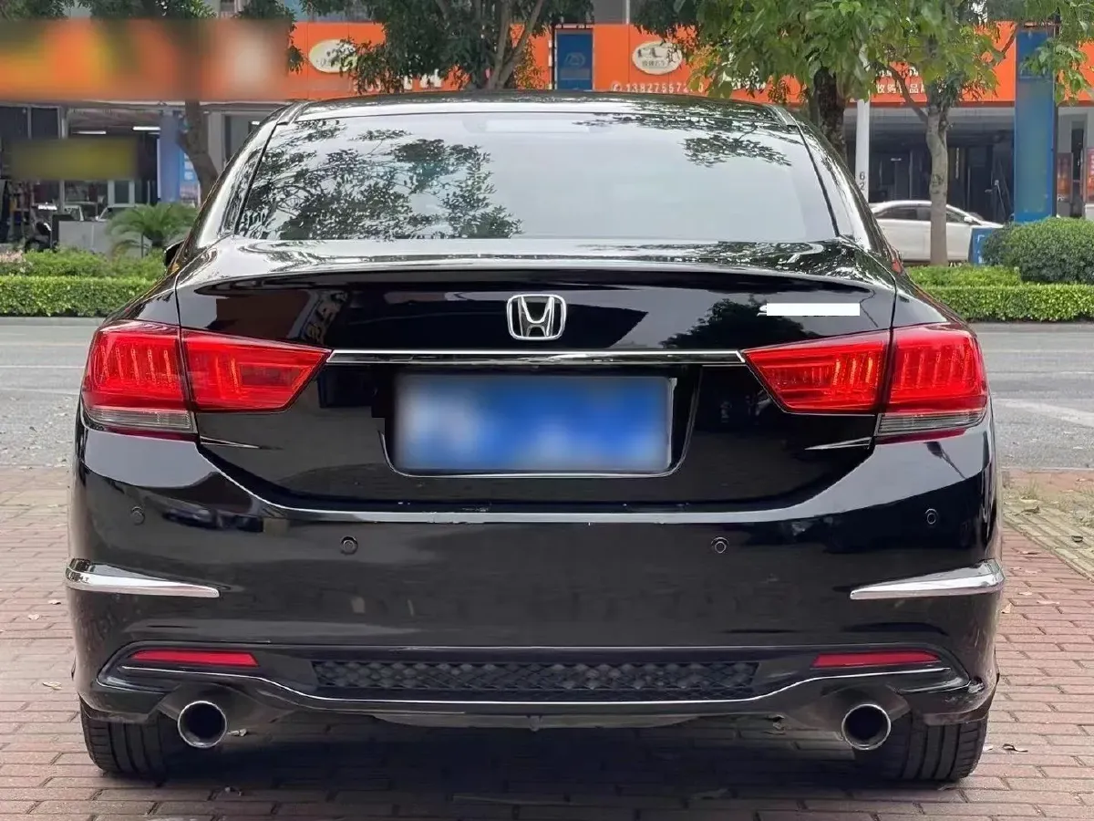 2015 Honda Spirior 2.4L 208HP L4 8DCT,autocango,china used car exporter,china ev exporter,chinese used car exporter,chinese used ev exporter