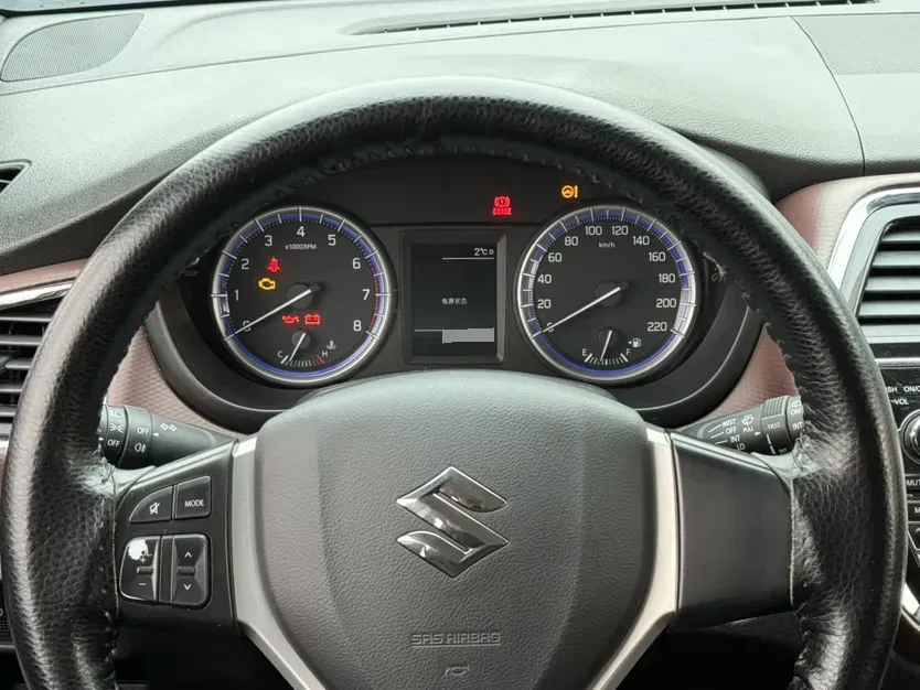 2017 Suzuki SX4 S-Cross 1.6L 122HP L4 5MT,autocango,china used car exporter,china ev exporter,chinese used car exporter,chinese used ev exporter