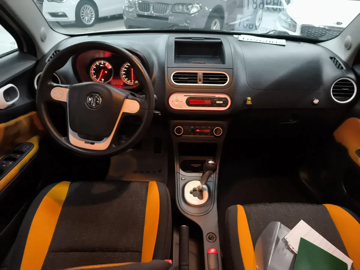 2015 MG 3SW 1.5L 109HP L4 5AMT,autocango,china used car exporter,china ev exporter,chinese used car exporter,chinese used ev exporter