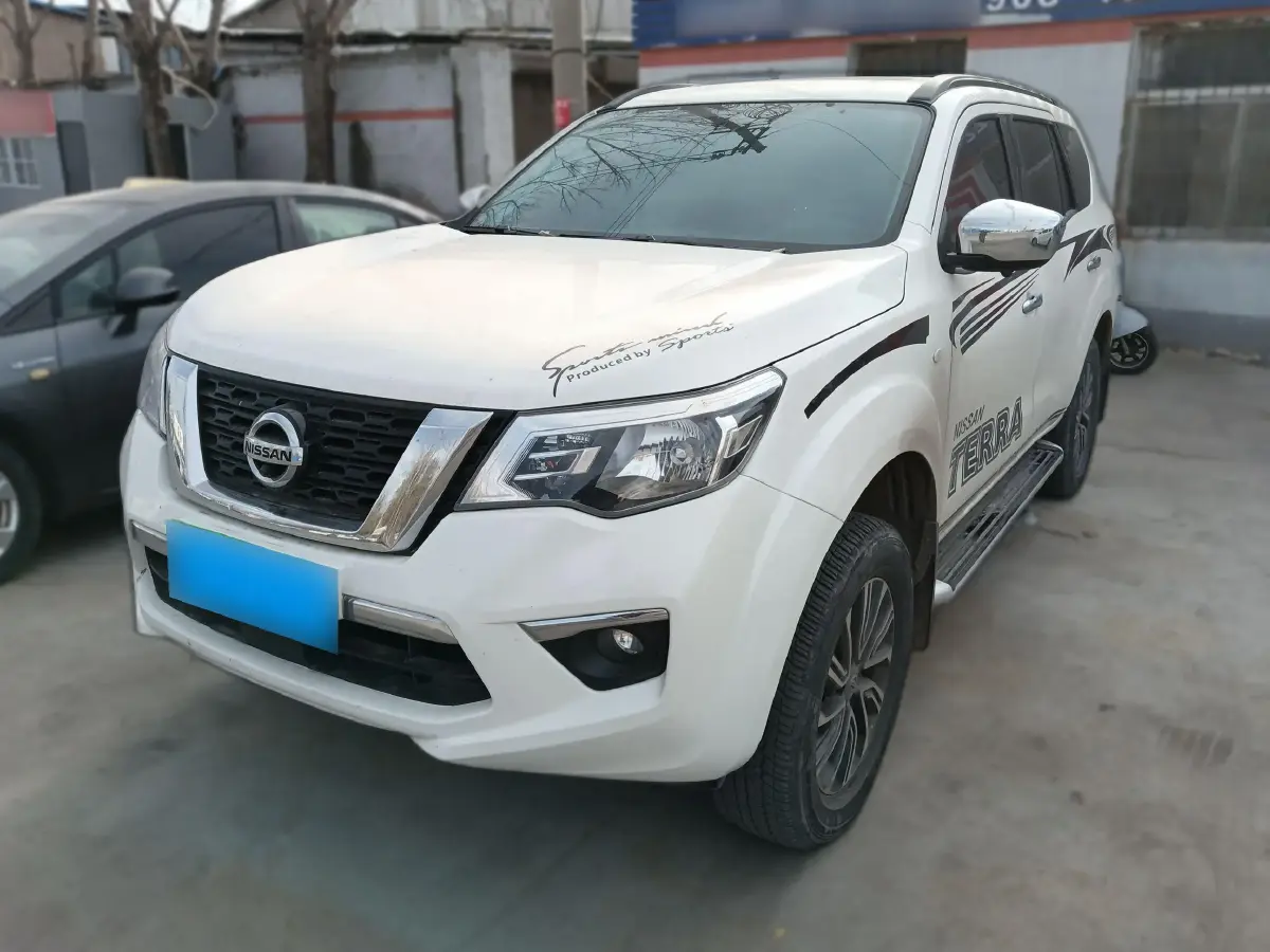 2020 Nissan Terra 2.5L 193HP L4 7AT