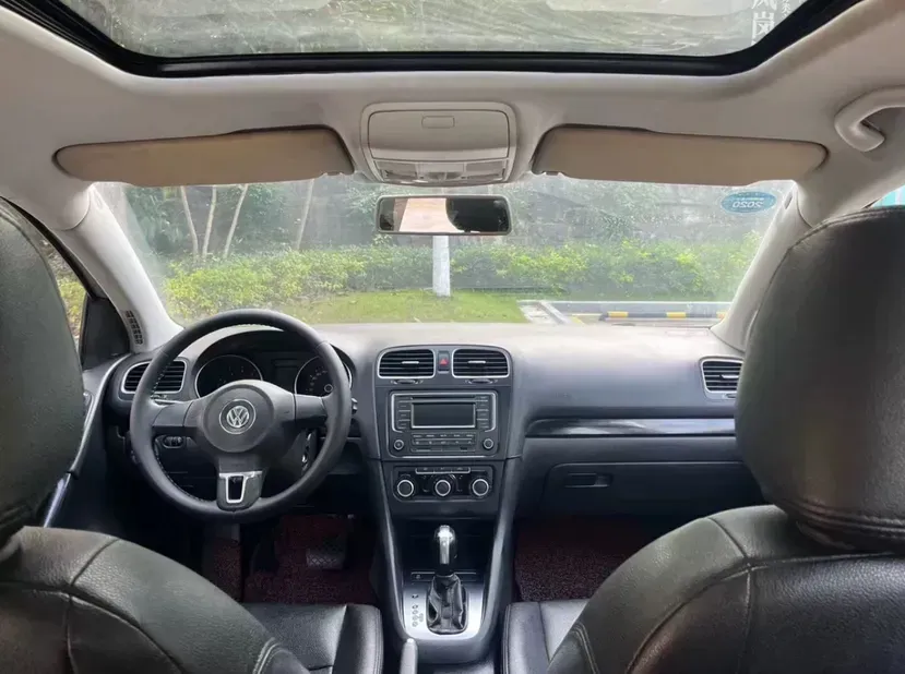 2012 Volkswagen Golf 1.4T 131HP L4 7DCT,autocango,china used car exporter,china ev exporter,chinese used car exporter,chinese used ev exporter