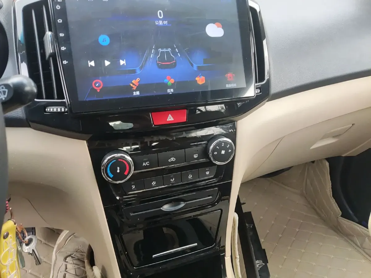 2015 Chery E3 1.5L 109HP L4 5MT,autocango,china used car exporter,china ev exporter,chinese used car exporter,chinese used ev exporter