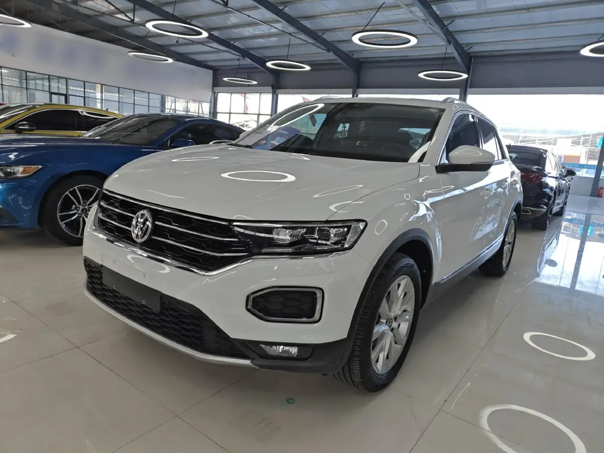 2018 Volkswagen T-Roc 1.4T 131HP L4 7DCT