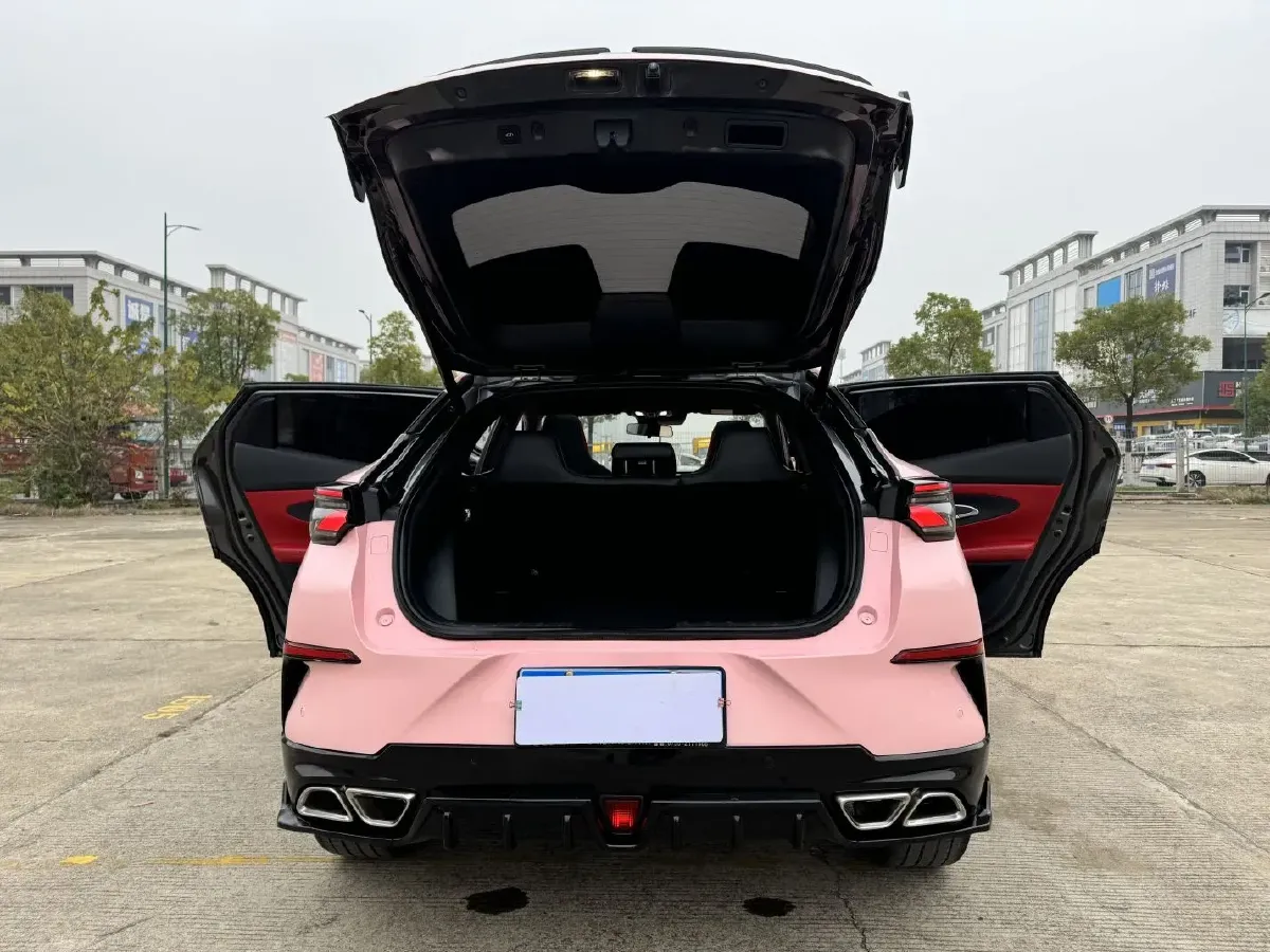 ChangAn UNI-T 2020 1.5T 180HP L4 voiture d'occasion de 2020 à