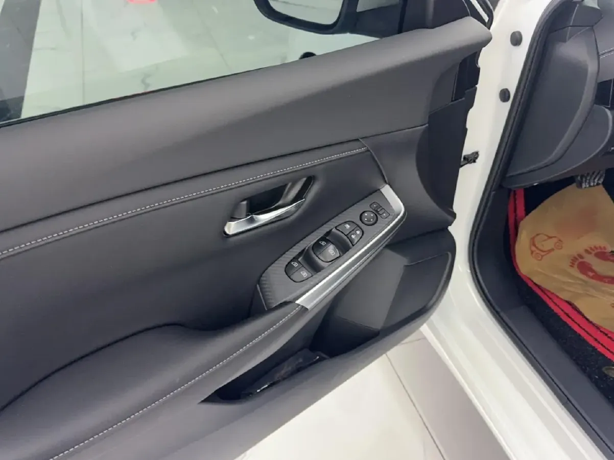 2023 Nissan Sylphy 1.6L 135HP L4 CVT,autocango,china used car exporter,china ev exporter,chinese used car exporter,chinese used ev exporter