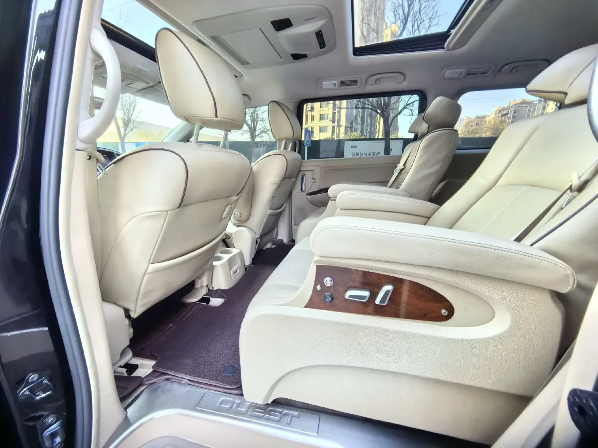 2015 Nissan Quest 3.5L 277HP V6 CVT,autocango,china used car exporter,china ev exporter,chinese used car exporter,chinese used ev exporter