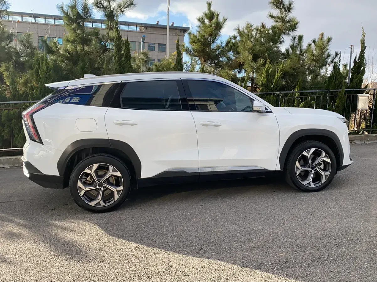 2023 Geely StarRay 1.5T 181HP L4 7DCT,autocango,china used car exporter,china ev exporter,chinese used car exporter,chinese used ev exporter