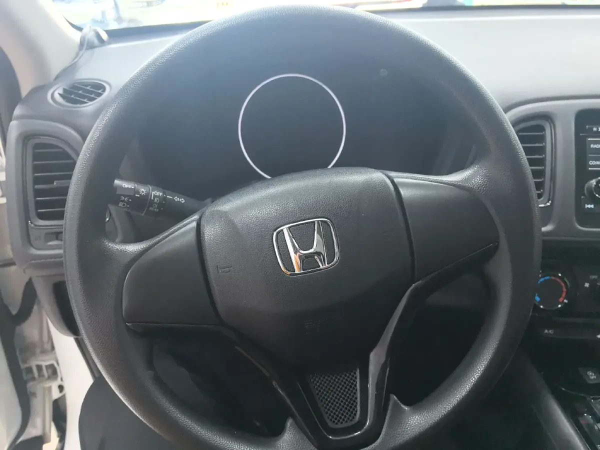 2020 Honda Vezel 1.5L 131HP L4 CVT,autocango,china used car exporter,china ev exporter,chinese used car exporter,chinese used ev exporter