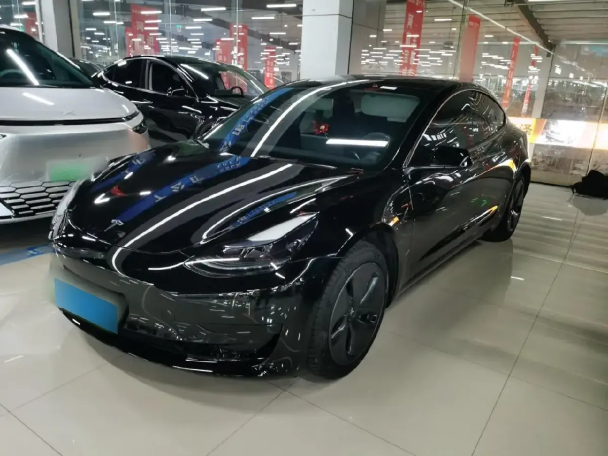 2022 Tesla Model 3 BEV 60KWH