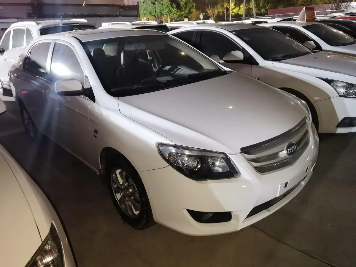 2015 BYD L3 1.5L 109HP L4 6DCT,autocango,china used car exporter,china ev exporter,chinese used car exporter,chinese used ev exporter