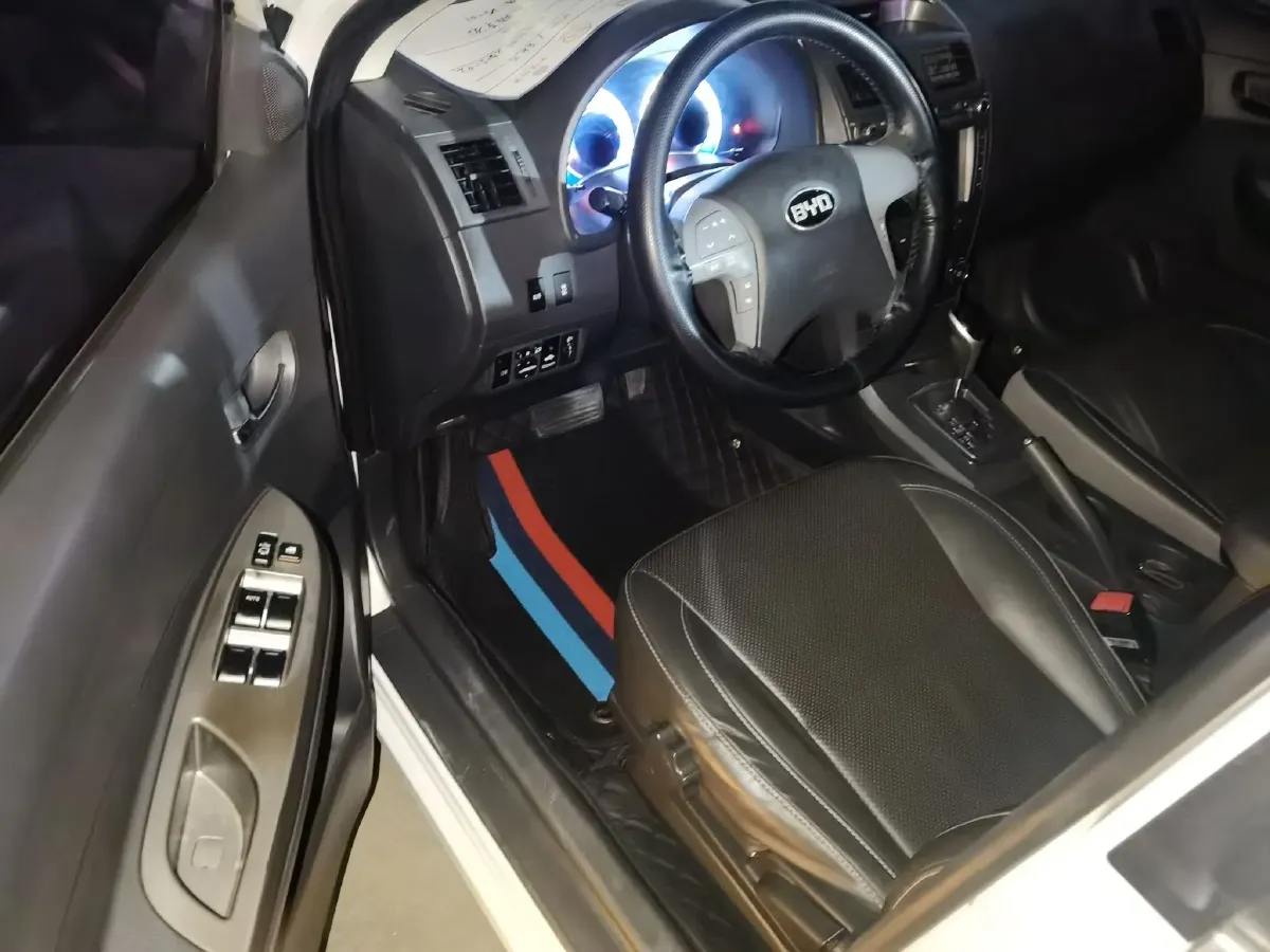 2015 BYD L3 1.5L 109HP L4 6DCT,autocango,china used car exporter,china ev exporter,chinese used car exporter,chinese used ev exporter