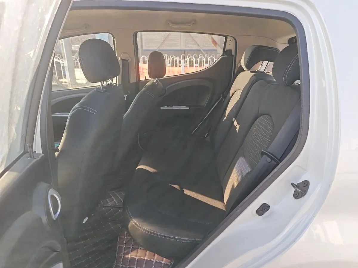 2012 ChangAn BenBen MINI 1.0L 69HP L4 5AMT,autocango,china used car exporter,china ev exporter,chinese used car exporter,chinese used ev exporter