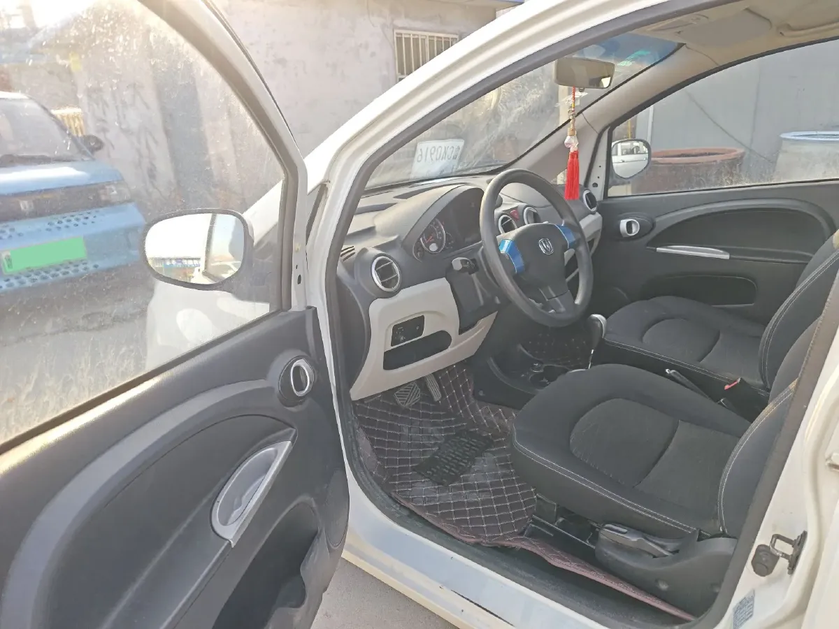 2012 ChangAn BenBen MINI 1.0L 69HP L4 5AMT,autocango,china used car exporter,china ev exporter,chinese used car exporter,chinese used ev exporter