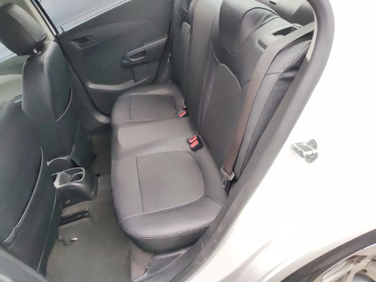 2014 Chevrolet Aveo 1.4L 103HP L4 5MT,autocango,china used car exporter,china ev exporter,chinese used car exporter,chinese used ev exporter